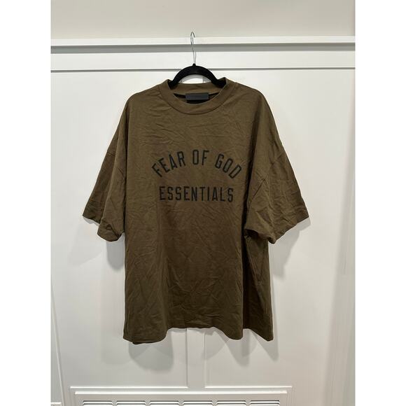 Fear of God Esssntials Tee Size L - Picture 1 of 5